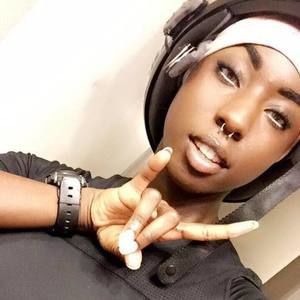 Meet your Posher, Quanice